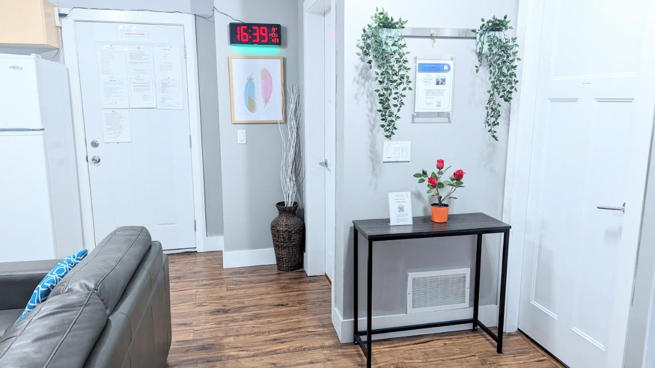 Entire Forest Home Near Nature & Amenities サレー エクステリア 写真